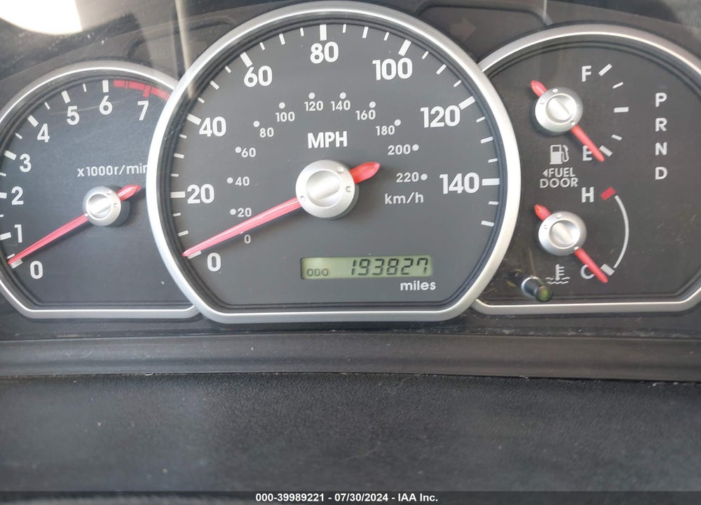 2004 MITSUBISHI ENDEAVOR LIMITED VIN: 4A4MN41S04E005551