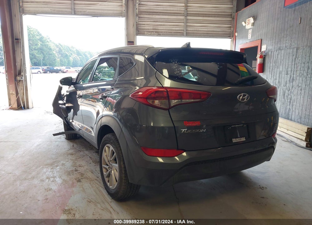 2018 HYUNDAI TUCSON SEL VIN: KM8J33A42JU653689