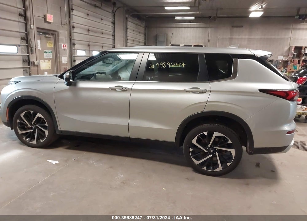 2024 MITSUBISHI OUTLANDER SE 2.5 S-AWC VIN: JA4J4VA87RZ009629