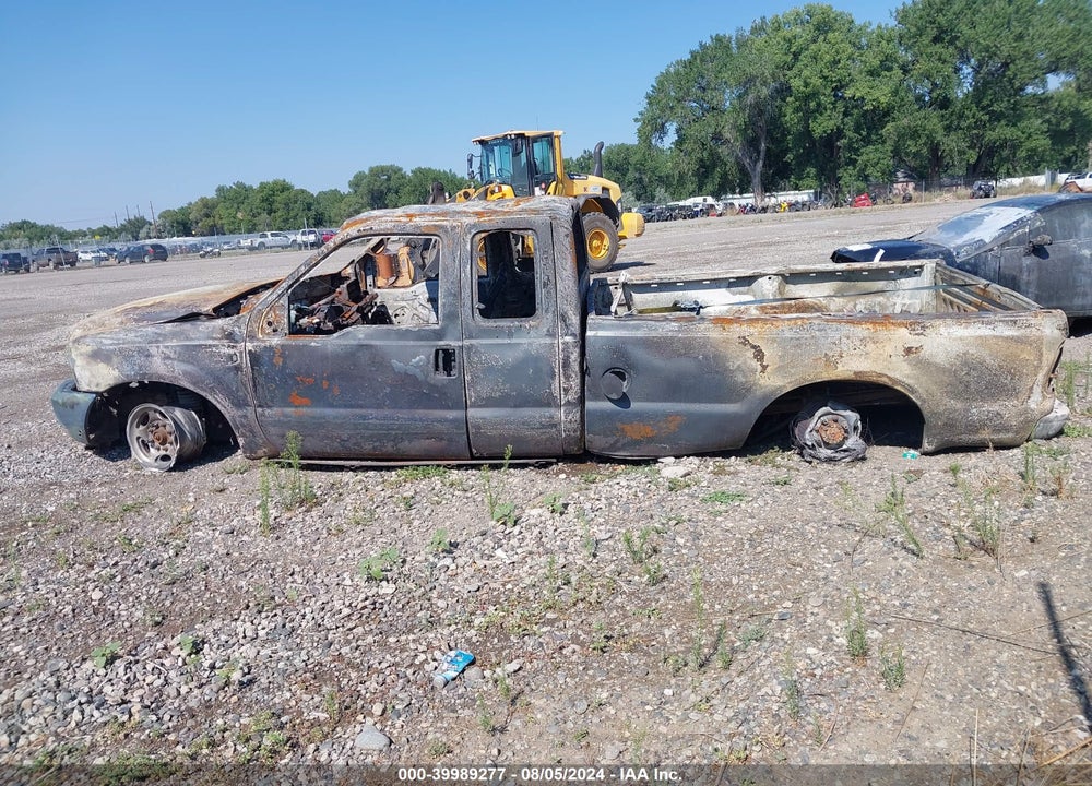 2001 FORD F-350 LARIAT/XL/XLT VIN: 3FTSX30F31MA22034