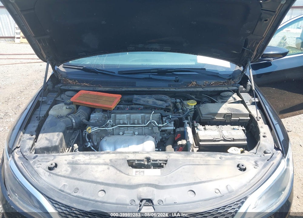 2016 CHRYSLER 200 TOURING VIN: 1C3CCCFB7GN196695