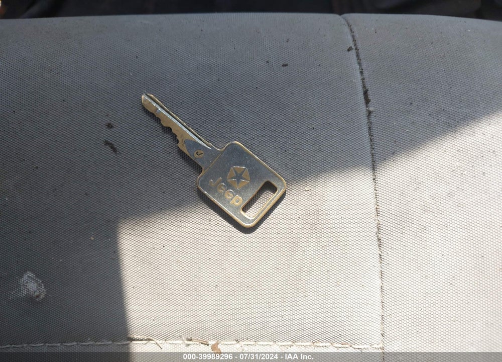 1989 JEEP WRANGLER / YJ VIN: 2J4FY19E3KJ107455