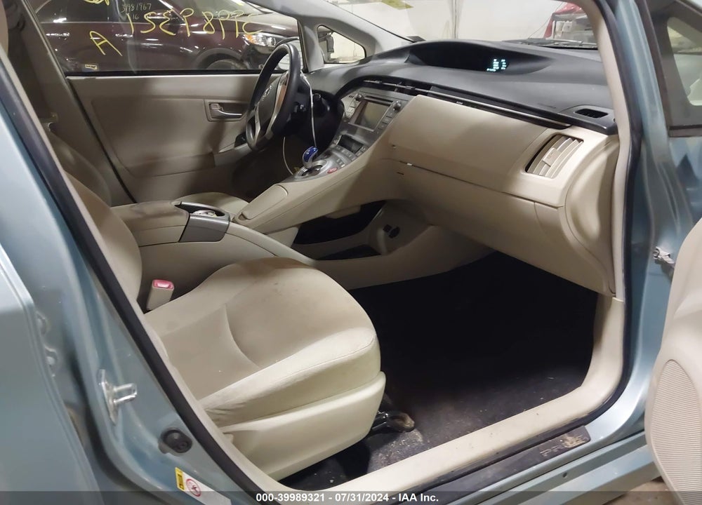 2013 TOYOTA PRIUS TWO VIN: JTDKN3DUXD1618502