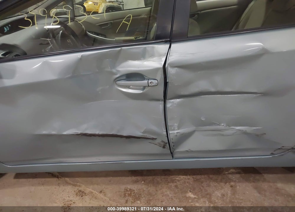 2013 TOYOTA PRIUS TWO VIN: JTDKN3DUXD1618502