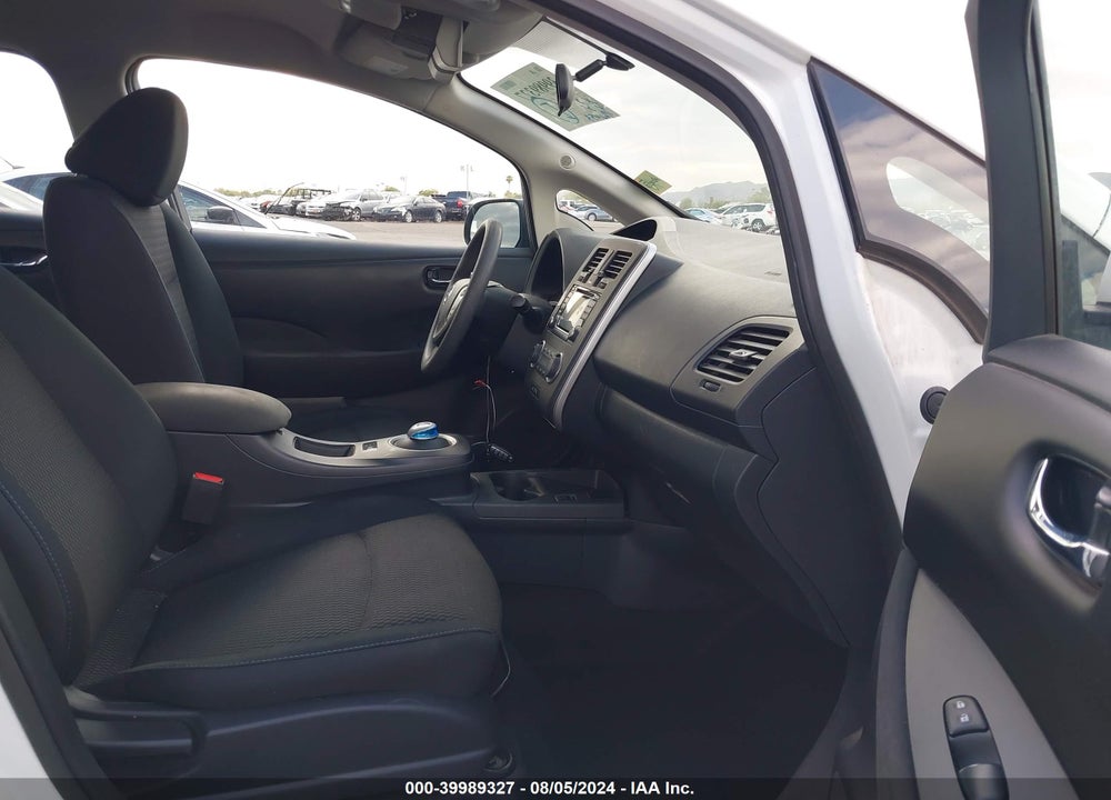 2017 NISSAN LEAF S VIN: 1N4BZ0CP2HC303238
