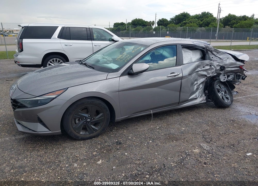2021 HYUNDAI ELANTRA SEL VIN: KMHLM4AG5MU122920