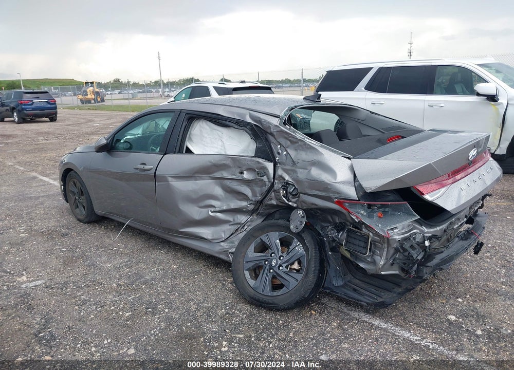 2021 HYUNDAI ELANTRA SEL VIN: KMHLM4AG5MU122920