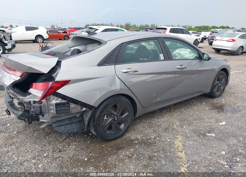 2021 HYUNDAI ELANTRA SEL VIN: KMHLM4AG5MU122920