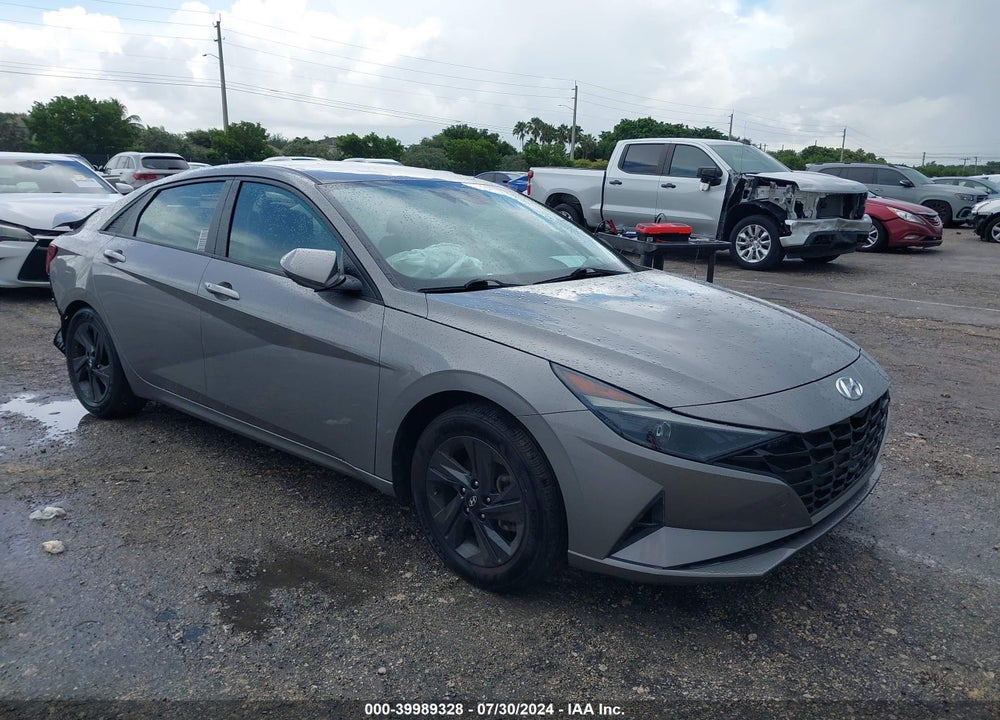 2021 HYUNDAI ELANTRA SEL VIN: KMHLM4AG5MU122920