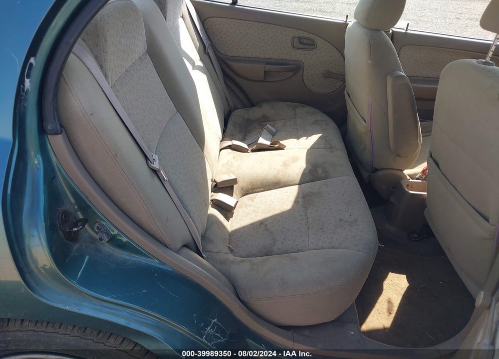 2004 KIA RIO VIN: KNADC125946308274