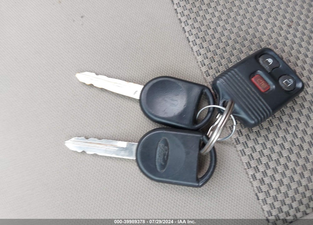 2007 FORD ESCAPE XLT/XLT SPORT VIN: 1FMYU93127KA21717