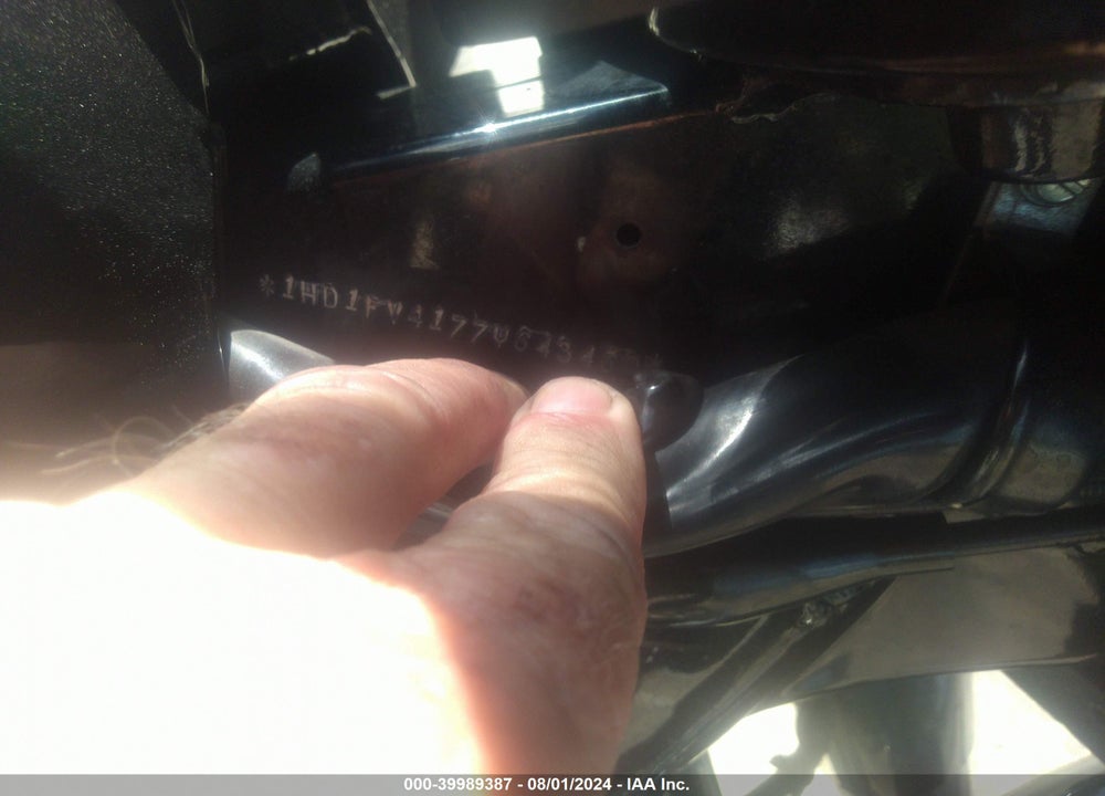 2007 HARLEY-DAVIDSON FLHT VIN: 1HD1FV4177Y643460