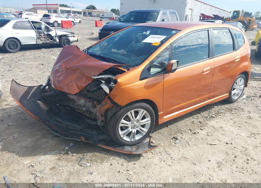 2011 HONDA FIT SPORT VIN: JHMGE8H57BC012077