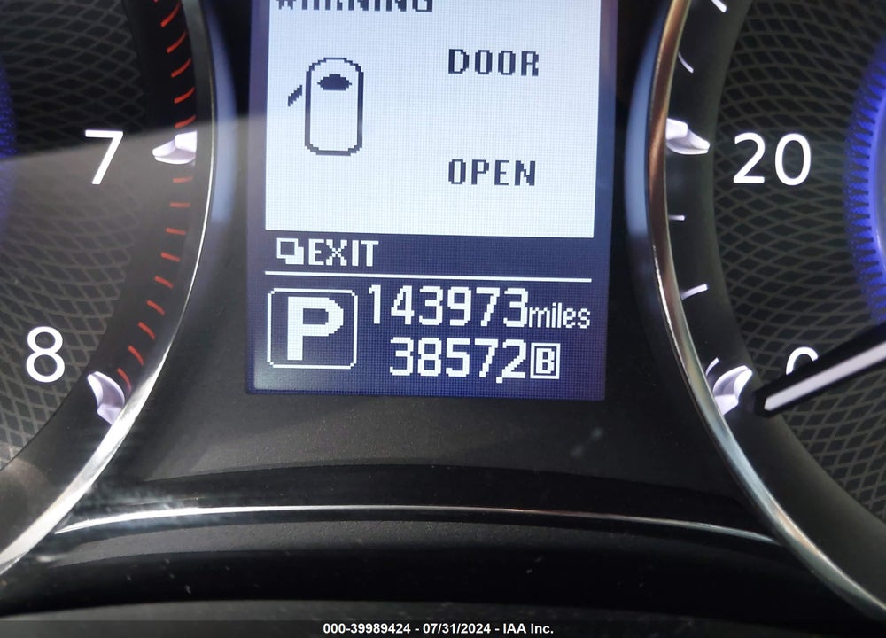 2016 INFINITI QX80 VIN: JN8AZ2NC7G9402780