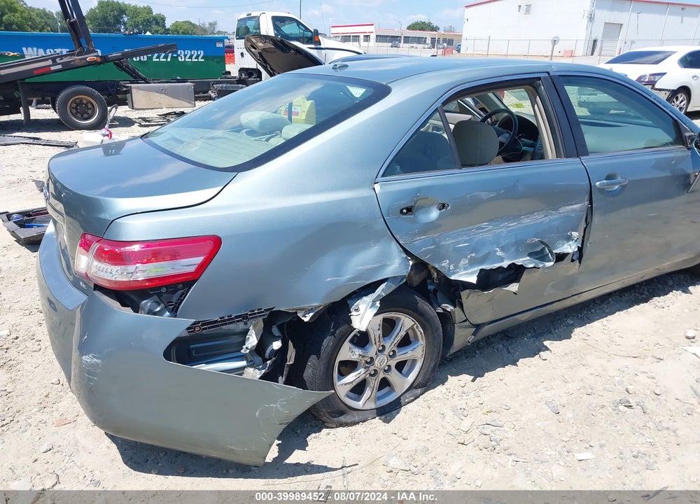 2010 TOYOTA CAMRY LE VIN: 4T4BF3EK0AR055692
