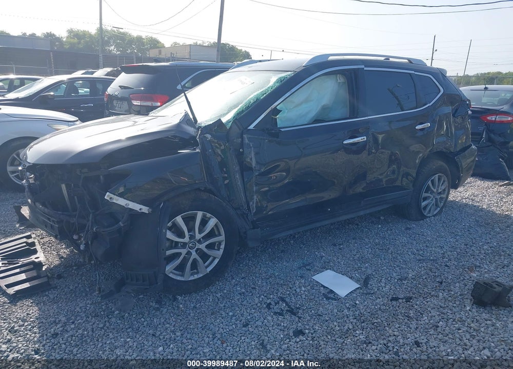 2018 NISSAN ROGUE SV VIN: KNMAT2MTXJP515690