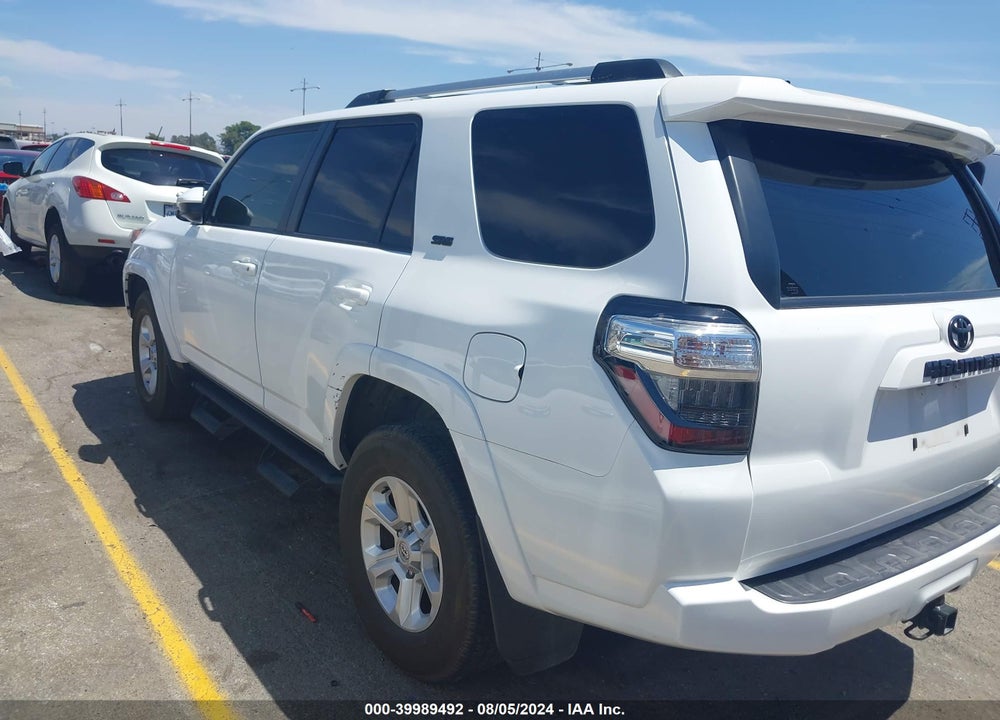 2022 TOYOTA 4RUNNER SR5 VIN: JTEEU5JRXN5264711