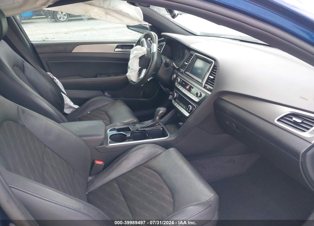 2019 HYUNDAI SONATA SPORT VIN: 5NPE34AF5KH757974