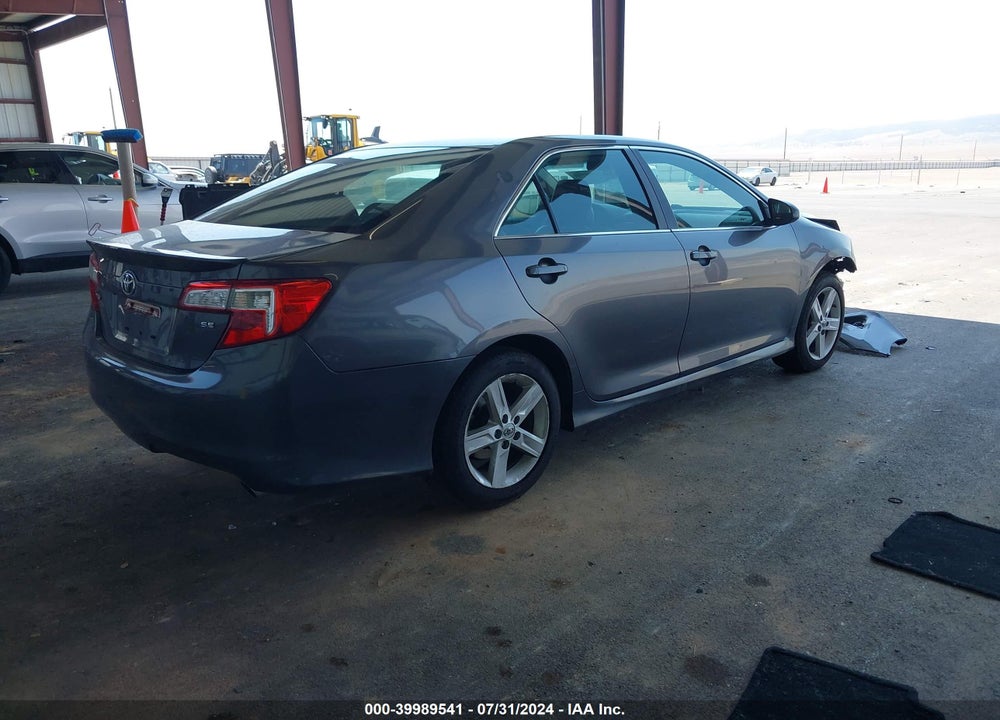 2014 TOYOTA CAMRY SE VIN: 4T1BF1FK1EU442206