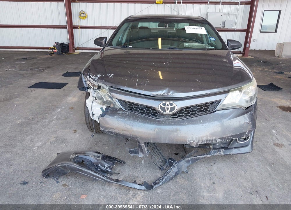 2014 TOYOTA CAMRY SE VIN: 4T1BF1FK1EU442206