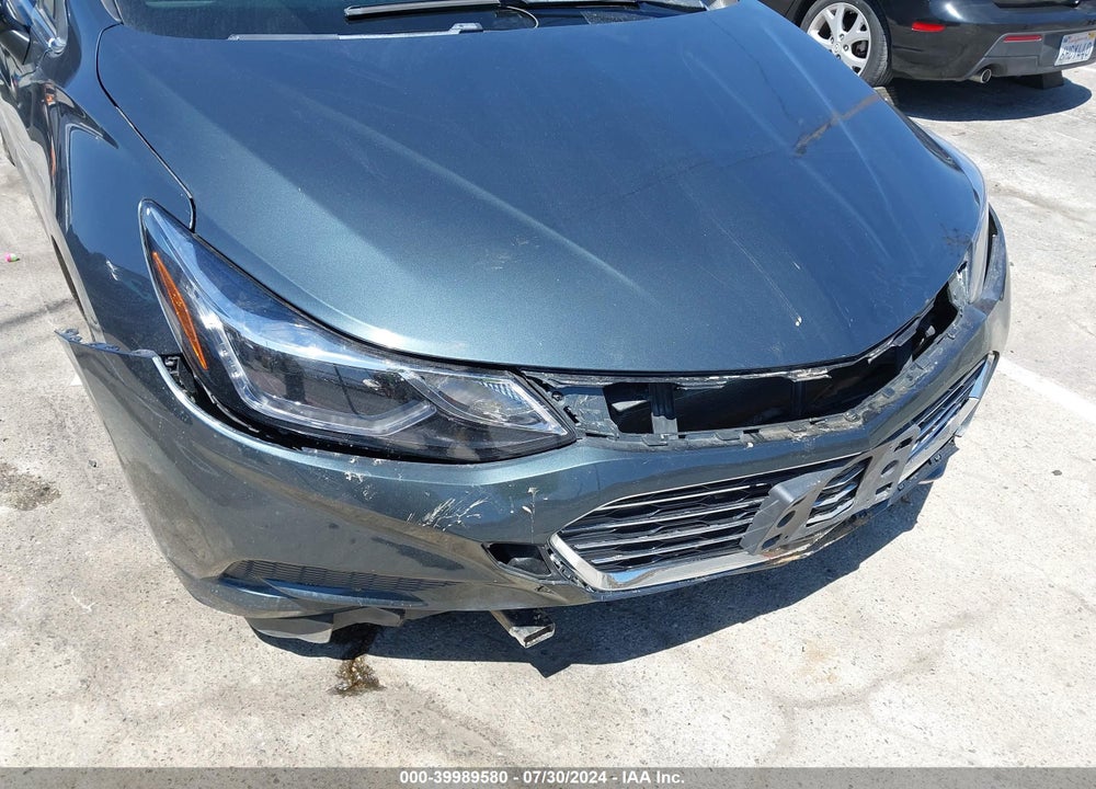 2018 CHEVROLET CRUZE LT AUTO VIN: 1G1BE5SM1J7157996