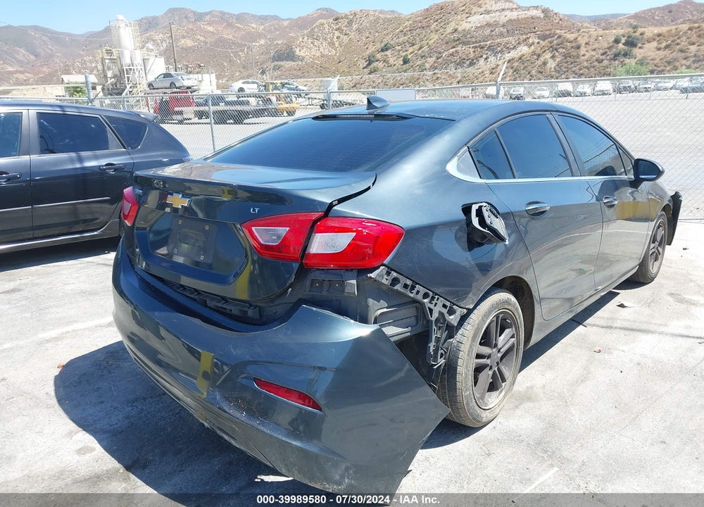 2018 CHEVROLET CRUZE LT AUTO VIN: 1G1BE5SM1J7157996