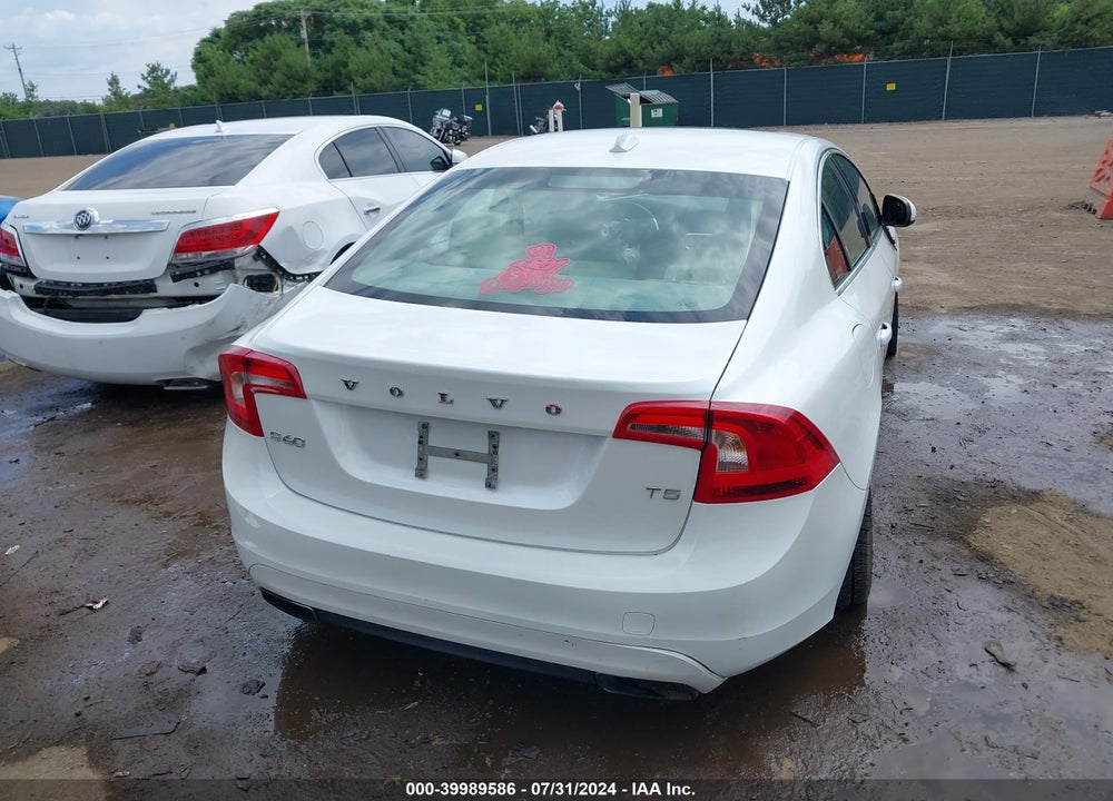 2015 VOLVO S60 T5 PREMIER VIN: YV140MFB6F2312137