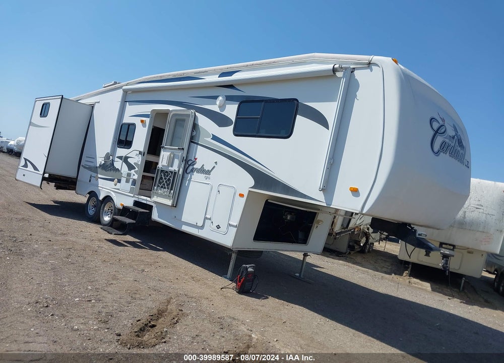2008 CARDINAL 33BH VIN: 4X4FCAJ238G092774
