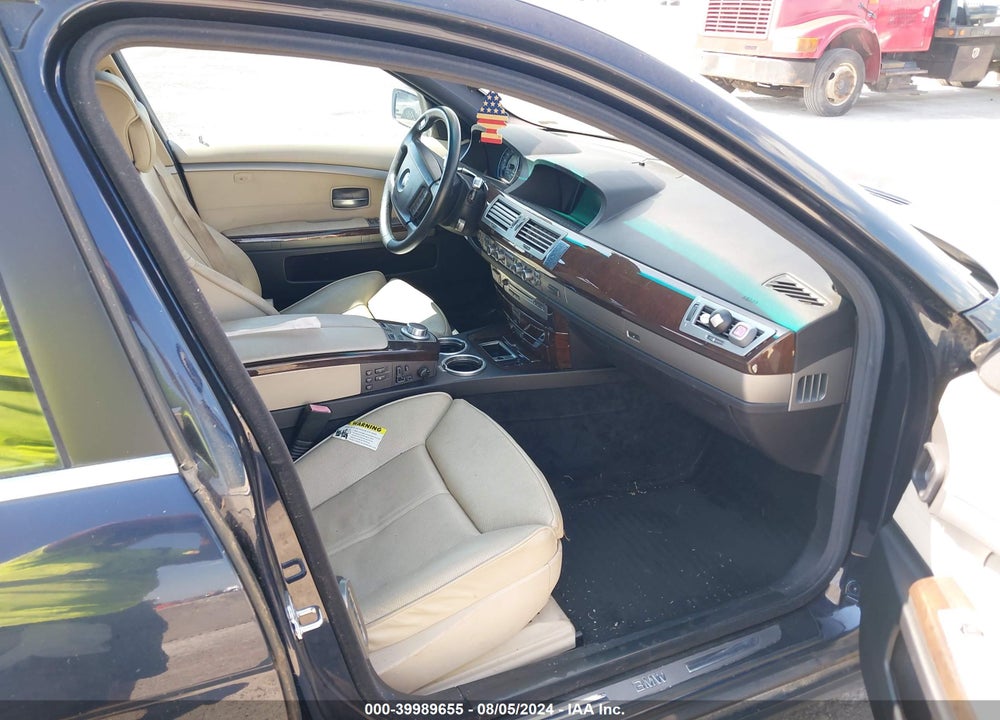 2006 BMW 750LI VIN: WBAHN835X6DT63012