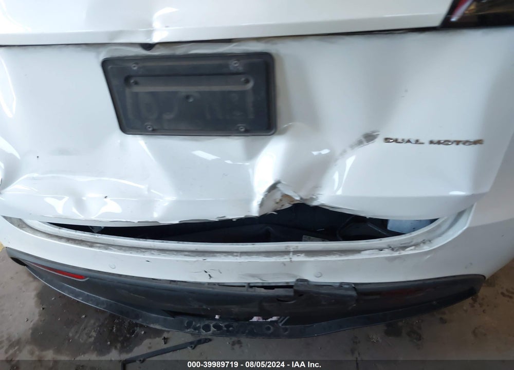 2021 TESLA MODEL Y LONG RANGE DUAL MOTOR ALL-WHEEL DRIVE VIN: 5YJYGDEE4MF295881