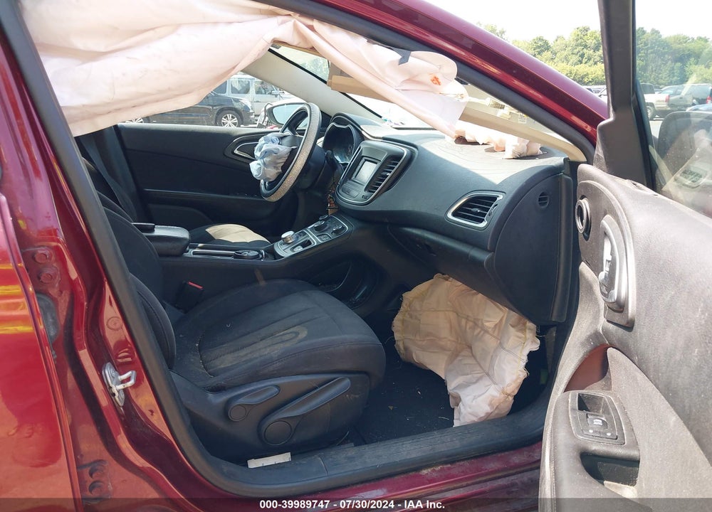 2015 CHRYSLER 200 LIMITED VIN: 1C3CCCAB5FN590587