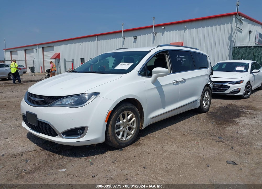 2020 CHRYSLER PACIFICA TOURING L VIN: 2C4RC1BG5LR120367