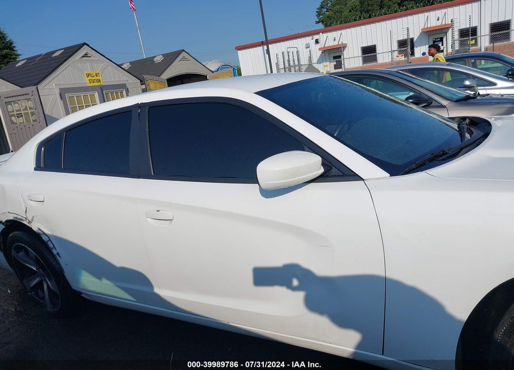 2017 DODGE CHARGER SE RWD VIN: 2C3CDXBG4HH553637