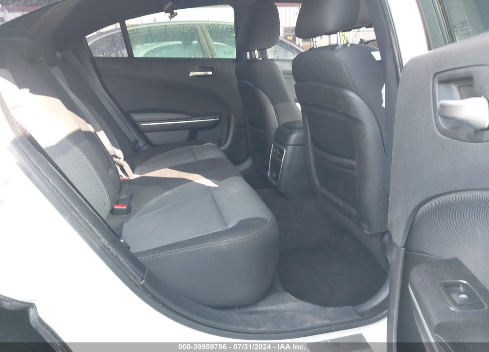 2017 DODGE CHARGER SE RWD VIN: 2C3CDXBG4HH553637
