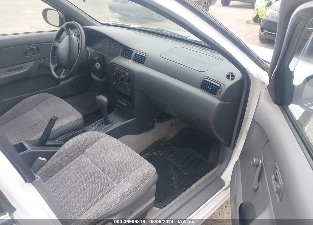 1999 NISSAN SENTRA GXE/XE VIN: 1N4AB41D3XC718261