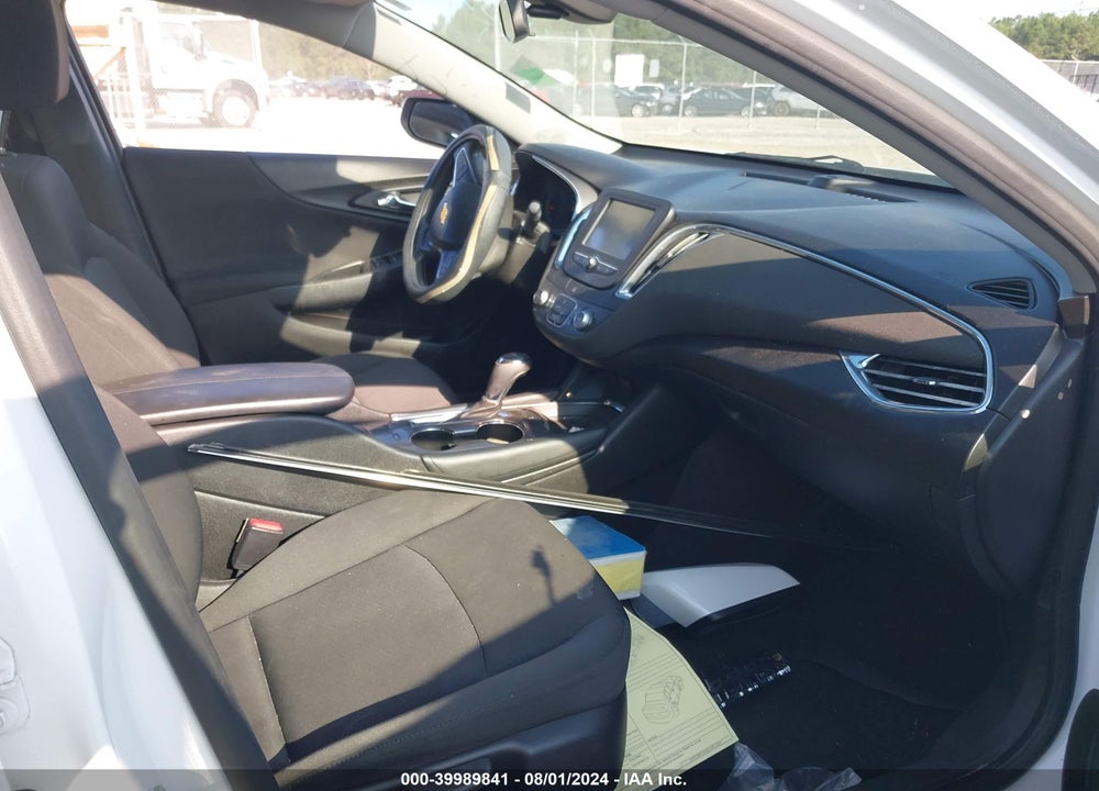 2018 CHEVROLET MALIBU VIN: 1G1ZD5ST8JF156794