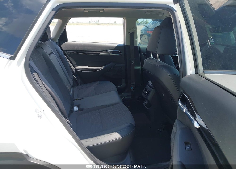 2023 KIA SELTOS S VIN: KNDEU2AAXP7443884