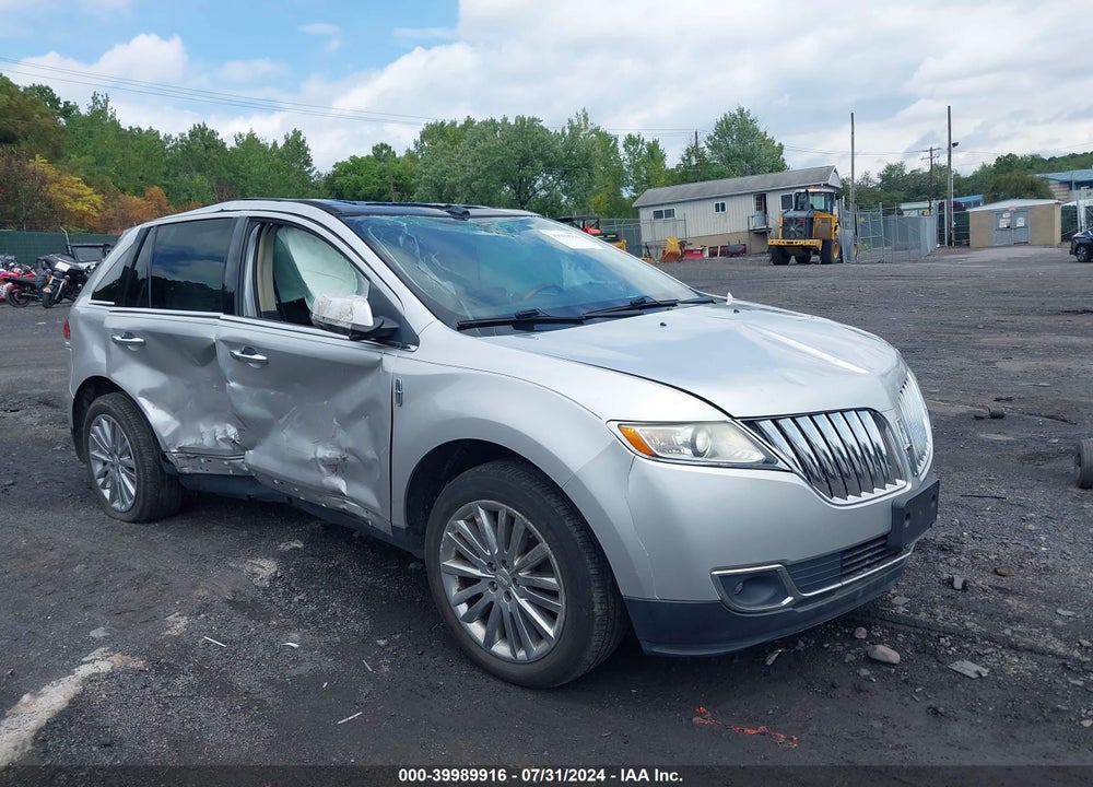 2013 LINCOLN MKX VIN: 2LMDJ8JK1DBL32028