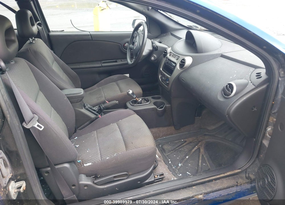2005 SATURN ION 2 VIN: 1G8AM12F15Z122573