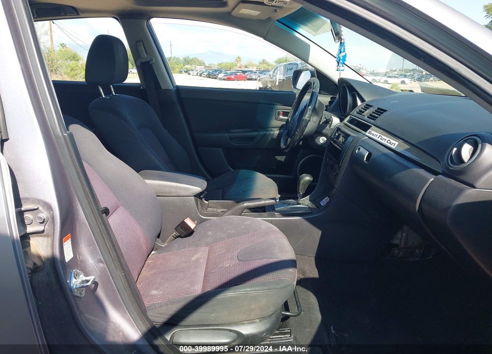 2005 MAZDA 3 S VIN: JM1BK343851289669