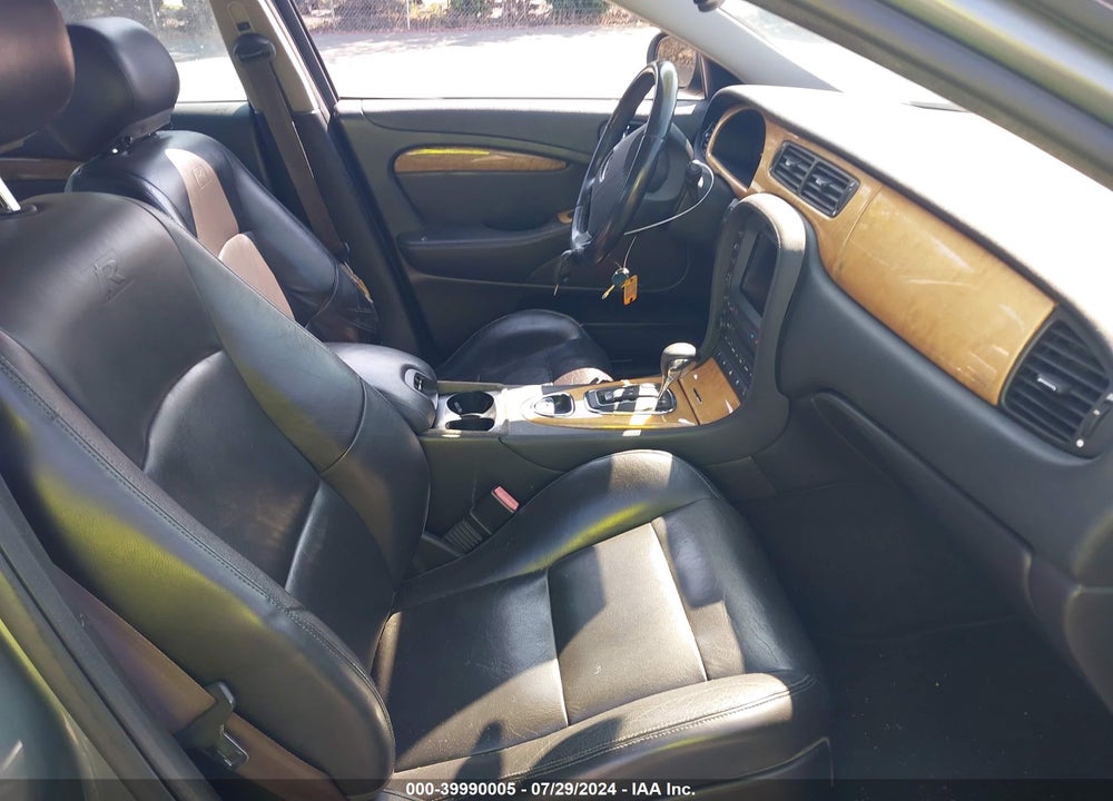 2003 JAGUAR S-TYPE 4.2L V8 R VIN: SAJEA03V031M86397