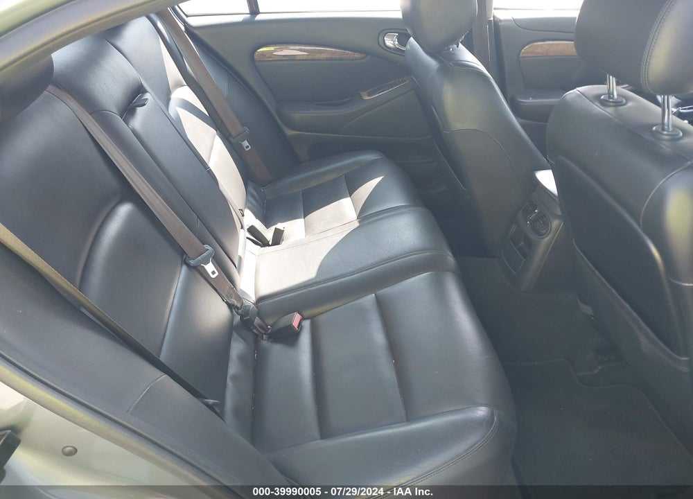 2003 JAGUAR S-TYPE 4.2L V8 R VIN: SAJEA03V031M86397
