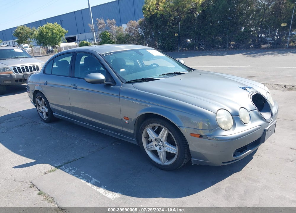 2003 JAGUAR S-TYPE 4.2L V8 R VIN: SAJEA03V031M86397