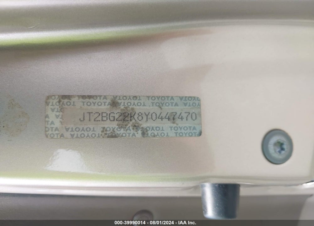 2000 TOYOTA CAMRY LE VIN: JT2BG22K8Y0447470