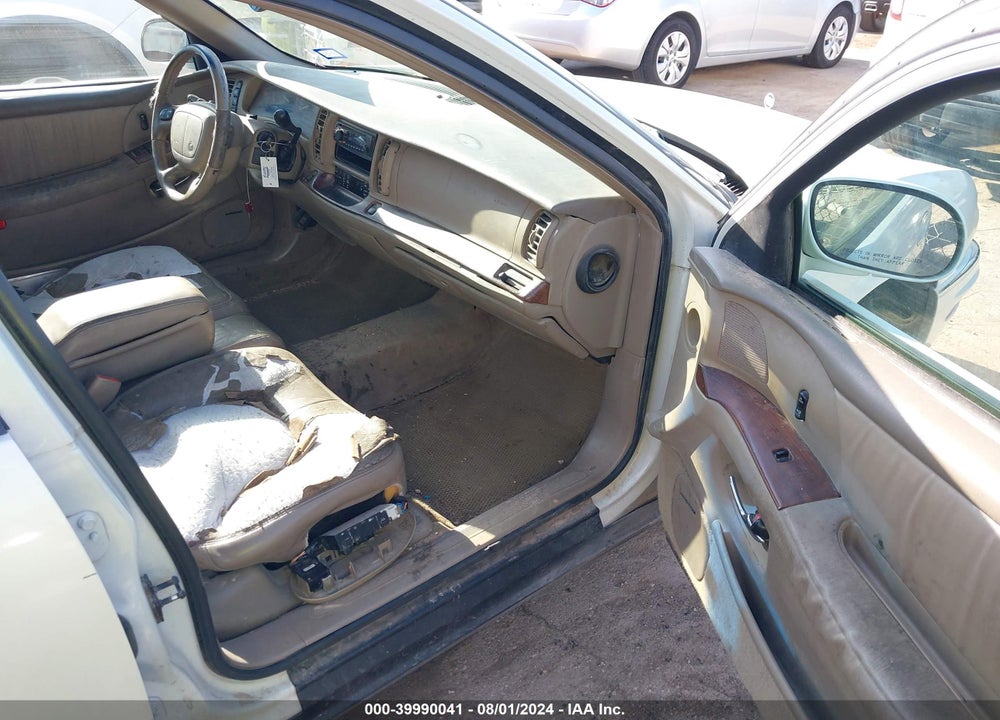 2000 BUICK PARK AVENUE VIN: 1G4CW52K8Y4175314