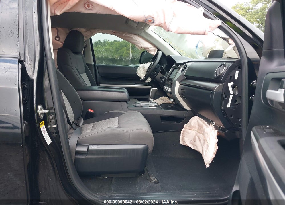 2016 TOYOTA TUNDRA SR5 5.7L V8 VIN: 5TFUW5F15GX573099