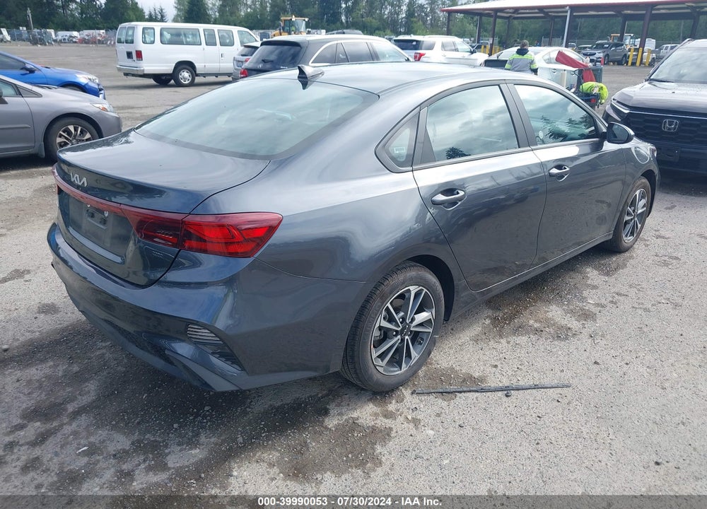 2024 KIA FORTE LXS VIN: 3KPF24AD0RE784083