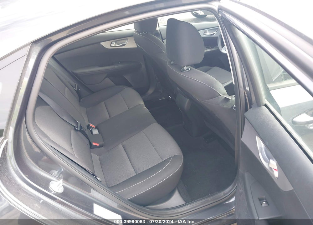 2024 KIA FORTE LXS VIN: 3KPF24AD0RE784083