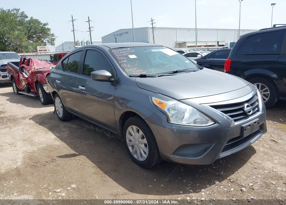 2018 NISSAN VERSA 1.6 SV VIN: 3N1CN7AP3JL886616