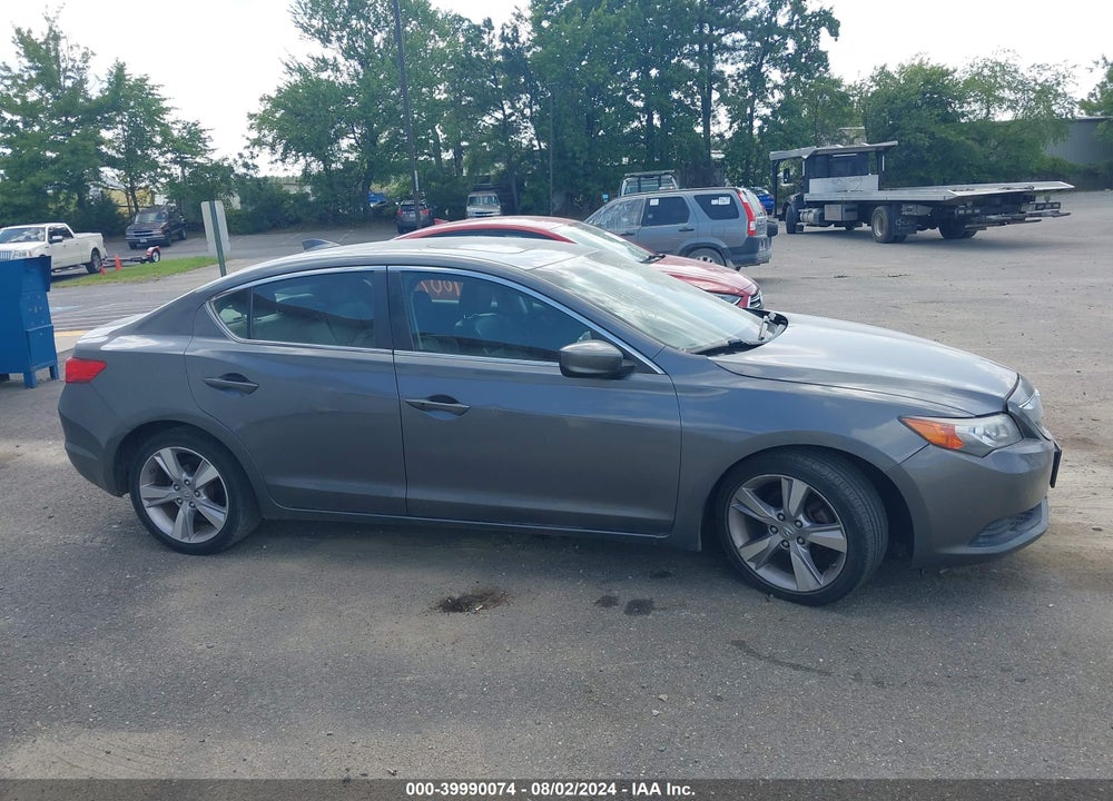 2014 ACURA ILX 2.0L VIN: 19VDE1F36EE000554